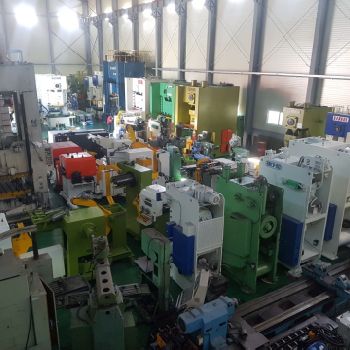 Ssangyong CD-250 metal press