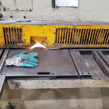 Strojarne Piesok CNTA 3150/6,3A hydraulic shear