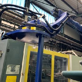 Battenfeld HM 10000 2P 7700 UNILOG B4 Injection moulding machine