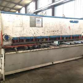 LVD HST31/13 hydraulic shear