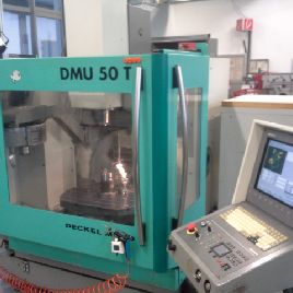 Centre d'usinage Deckel Maho DMU 50T - 5 axes