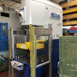 Mueller CEZ 160.20.7 metalen pers