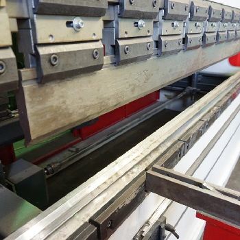 Morgan Rushworth PBS 4100/240 Press brake cnc/nc
