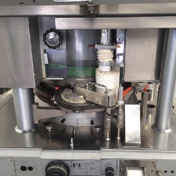 Manesty Rotapress mk lV. Rotary tablet press