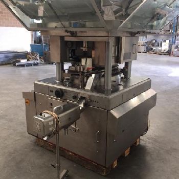 Manesty Rotapress mk lV. Rotary tablet press