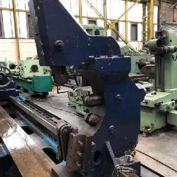 Broadbent 8000mm heavy duty lathe