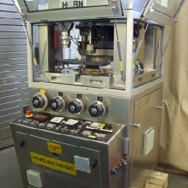 Prensa rotativa para tabletas Horn HRP30 / E usada