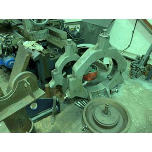 BROADBENT 900mm x 2250mm lathe