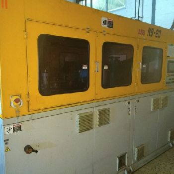 Nissei ASB-20 Blowmoulding machine