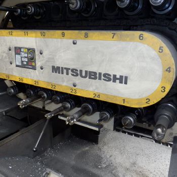 MITSUBISHI M-VS20A Machining center - vertical