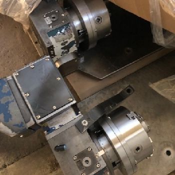 Akira Seiki RMV 700 APC Machining center - vertical