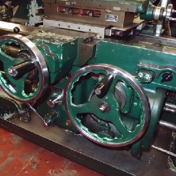 Dean Smith &amp; Grace Type 25 x 120 heavy duty lathe