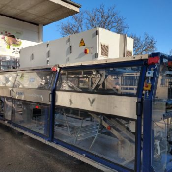 Krones Schrumpftunnel: Typ: 72/1-45-4500-S /Variopack-Verpacker: Typ: Variopack Compac Packing machine