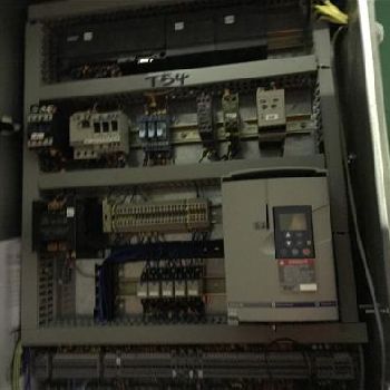 Hema MR6/10 Bottling unit