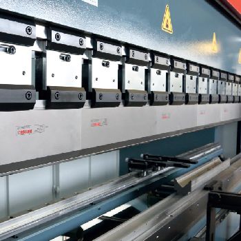 Durma AD - S 40320 Press brake cnc/nc