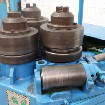 ROUNDO 89mm x 89mm x 9.5mm Profile bending machine