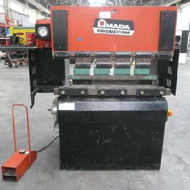 Amada IT 25-12 Presse plieuse cnc / nc