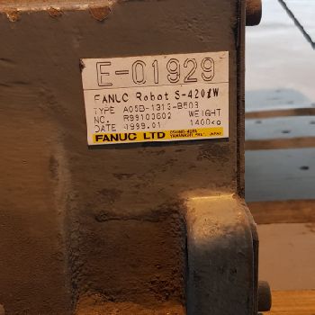 Fanuc S 420 Industrial Robot