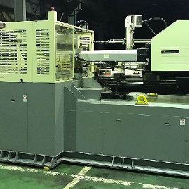 Nissei 220ton hibrid típusú elválasztó fröccsöntő gép; TNS220RE36E (2007)