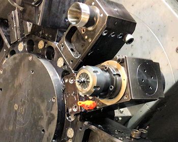 Hyundai Kia SKT-210SY cnc lathe