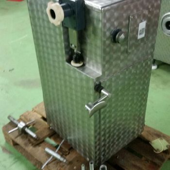 Used Alexanderwerk 30 Liter stuffer filling machine