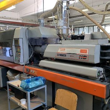 Sandretto Serie 8 430/110 Injection moulding machine