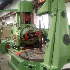 Fraiseuse à engrenages Kolomna 5A342