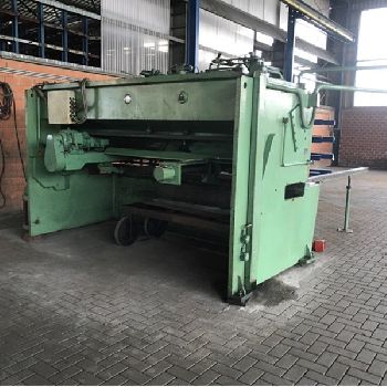 Scharringhausen - HTSS8/3100s hydraulic plate shear