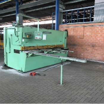 Scharringhausen - HTSS8/3100s hydraulic plate shear