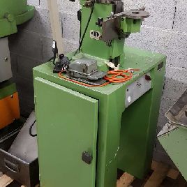 Fresadora universal Aciera F1