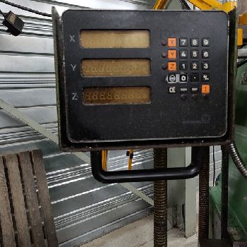 DUFOUR 250 vertical milling machine