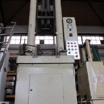 Arthur Klink 20x 1500 Broaching machine