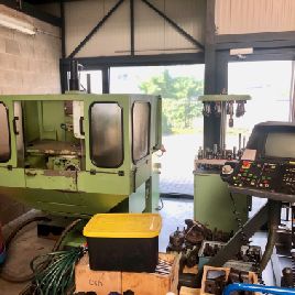 Fresadora universal cnc Deckel FP3A