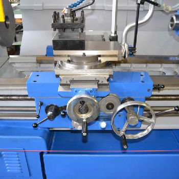 Amutio Cazeneuve HB 725x1000 lathe