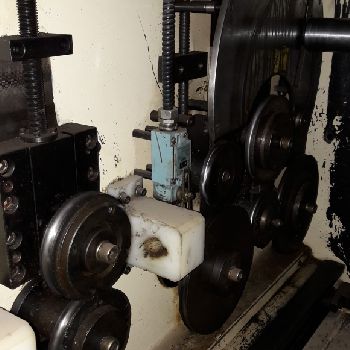 - HY-BD Spring machine