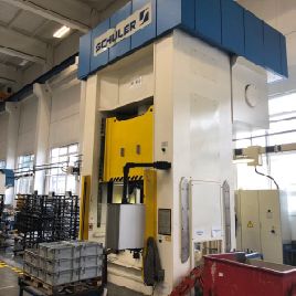 Presse à métaux Schuler SHC 400 1.6x1.3