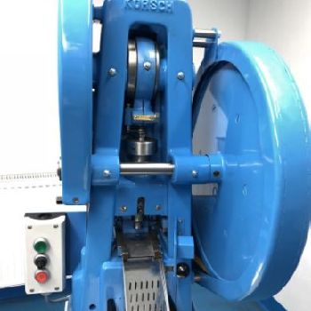 Used Korsch EK0 (B 1/9) Single punch tablet press eccentric