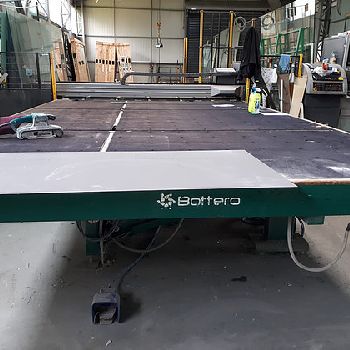 Bottero utting line regular (DLF) + LMT Low E grinder Glass cutting / edging machine