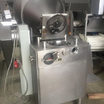 Handtmann VF 200B Vacuum stuffer