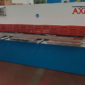 AXIAL 3×10 hydraulic shear