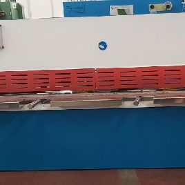 AXIAL 3×10 hydraulic shear