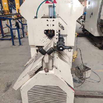 Geka C2PL -80 CNC punching machine