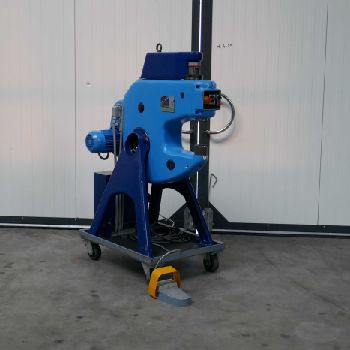 Eckold KF 330 Notching machine
