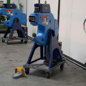 Eckold KF 330 Notching machine