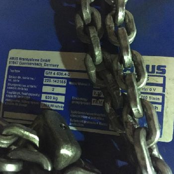 Pillar jib crane ABUS LS 200 with vacuum lifting device