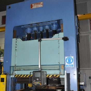 Stenhöj 200 Ton metal press