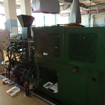 Ponar Zywiec 235/80 Injection moulding machine