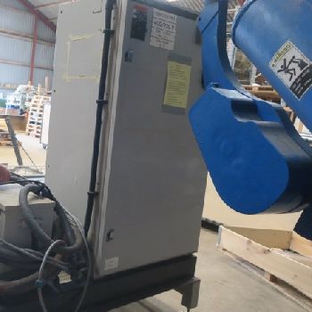 Yaskawa Motoman YR-SP100 Palletizer - palletizing robot