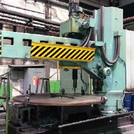 Kovosvit Vrtačka radiální VO 80 Radial drilling machine