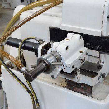 Estarta 301 Cylindrical centreless grinding machine